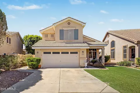 7015 W Blackhawk Dr, Glendale, AZ 85308