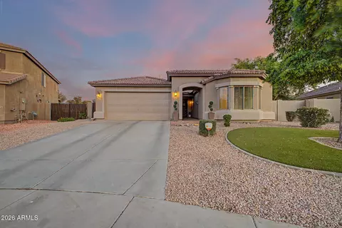 43741 W Wolf Dr, Maricopa, AZ 85138