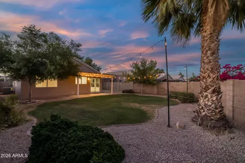 Exterior - 4705 E Desert Wind Dr, Phoenix, AZ 85044 photo 10 of 12