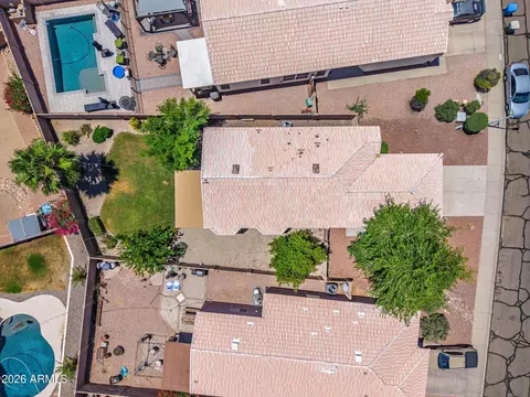 View/Area - 4705 E Desert Wind Dr, Phoenix, AZ 85044 photo 1 of 9