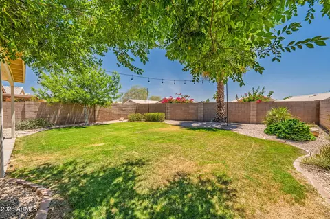 Exterior - 4705 E Desert Wind Dr, Phoenix, AZ 85044 photo 2 of 12