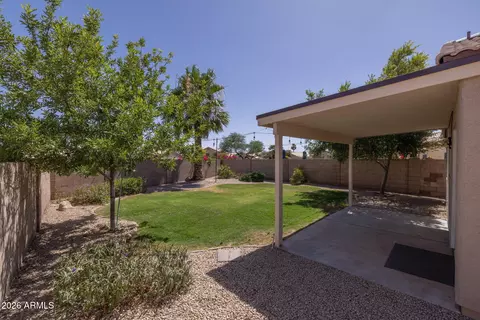 Exterior - 4705 E Desert Wind Dr, Phoenix, AZ 85044 photo 11 of 12