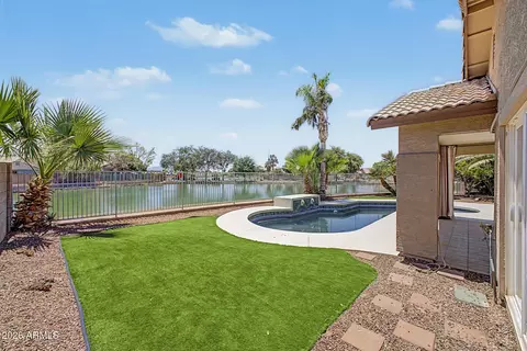 10819 W Monte Vista Rd, Avondale, AZ 85392