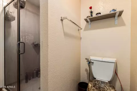 Bath - 2 E Muriel Dr, Phoenix, AZ 85022 photo 2 of 4