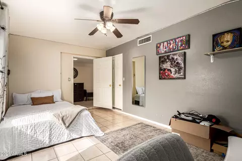 Bedroom - 2 E Muriel Dr, Phoenix, AZ 85022 photo 8 of 8