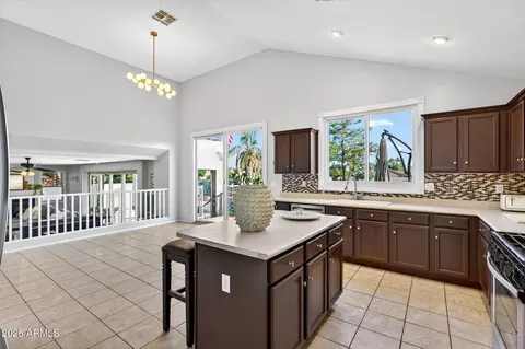 Kitchen - 9737 E Lobo Ave, Mesa, AZ 85209 photo 7 of 13
