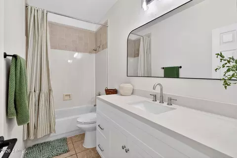 Bath - 9737 E Lobo Ave, Mesa, AZ 85209 photo 5 of 5