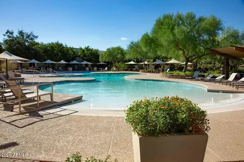 Exterior - 3660 E Maffeo Rd, Phoenix, AZ 85050 photo 10 of 12