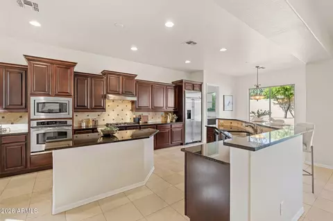 Kitchen - 3660 E Maffeo Rd, Phoenix, AZ 85050 photo 1 of 11