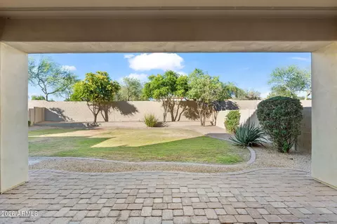 Exterior - 3660 E Maffeo Rd, Phoenix, AZ 85050 photo 8 of 12