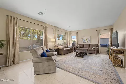 Living - 4490 E Marshall Ave, Gilbert, AZ 85297 photo 4 of 6
