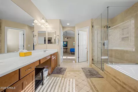 Bath - 4490 E Marshall Ave, Gilbert, AZ 85297 photo 5 of 5