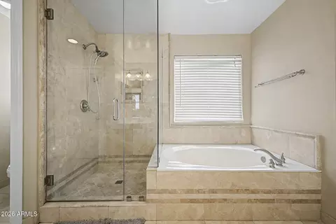 Bath - 4490 E Marshall Ave, Gilbert, AZ 85297 photo 4 of 5