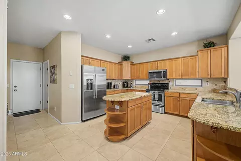 Kitchen - 4490 E Marshall Ave, Gilbert, AZ 85297 photo 1 of 5