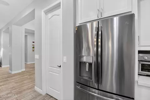 Entry Way - 1177 E Kingbird Dr, Gilbert, AZ 85297 photo 4 of 4