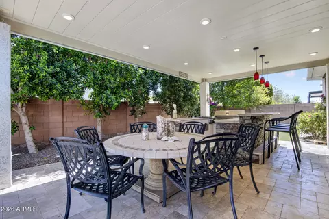 Exterior - 1177 E Kingbird Dr, Gilbert, AZ 85297 photo 4 of 13