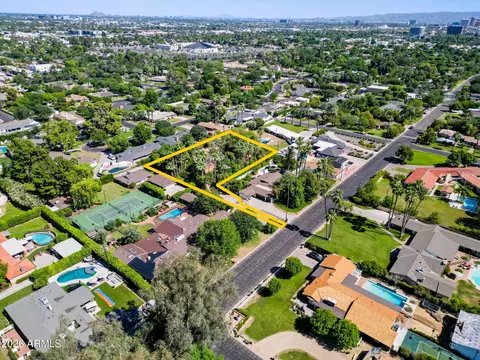 View/Area - 6121 N 3rd Ave, Phoenix, AZ 85013 photo 9 of 10