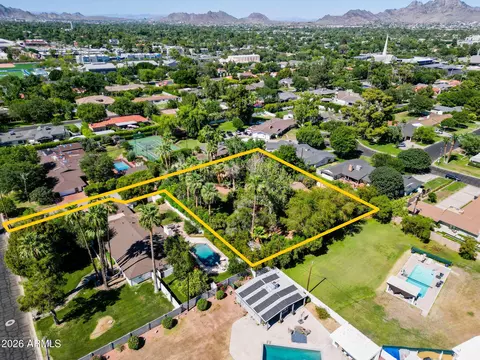 View/Area - 6121 N 3rd Ave, Phoenix, AZ 85013 photo 10 of 10