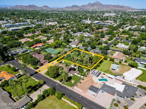 View/Area - 6121 N 3rd Ave, Phoenix, AZ 85013 photo 10 of 10