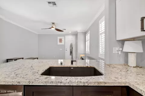 Kitchen - 963 S Colonial Dr, Gilbert, AZ 85296 photo 5 of 5