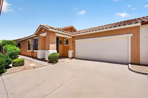 963 S Colonial Dr, Gilbert, AZ 85296