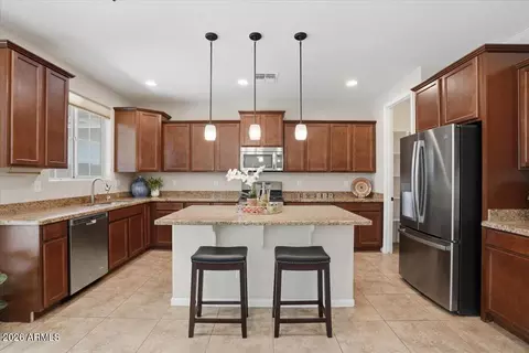 Kitchen - 10265 E Sable Ave, Mesa, AZ 85212 photo 2 of 6