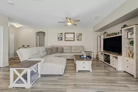 10118 E Keats Ave, Mesa, AZ 85209 photo 6