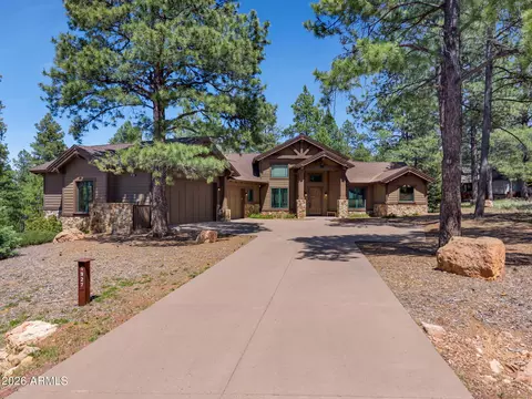 Exterior - 1927 E Bare Oak Loop, Flagstaff, AZ 86005 photo 2 of 11