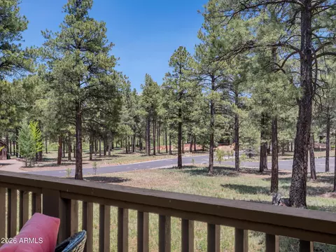 Exterior - 1927 E Bare Oak Loop, Flagstaff, AZ 86005 photo 6 of 11