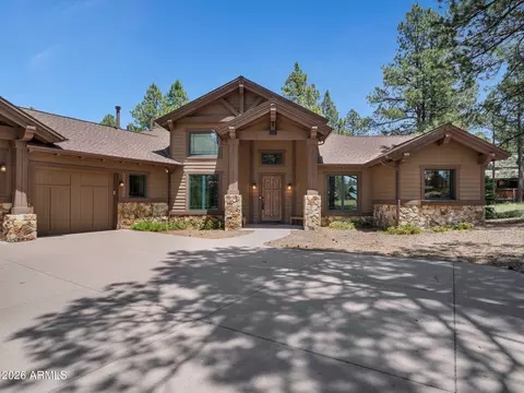 Exterior - 1927 E Bare Oak Loop, Flagstaff, AZ 86005 photo 3 of 11