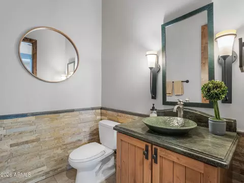Bath - 1927 E Bare Oak Loop, Flagstaff, AZ 86005 photo 4 of 6