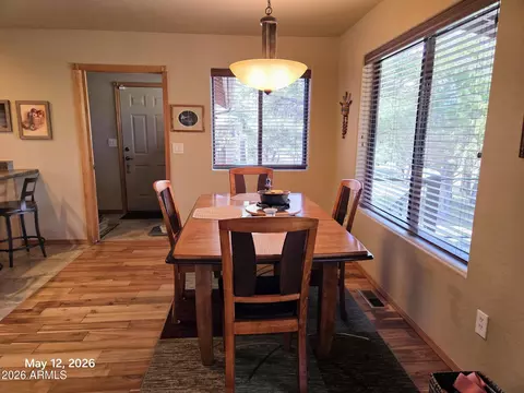 2974 Arrowhead Dr, Overgaard, AZ 85933 photo 10