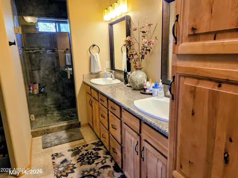 2974 Arrowhead Dr, Overgaard, AZ 85933 photo 14