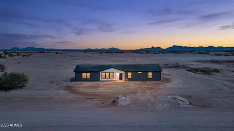 11027 W Copper Kettle Dr, Casa Grande, AZ 85193