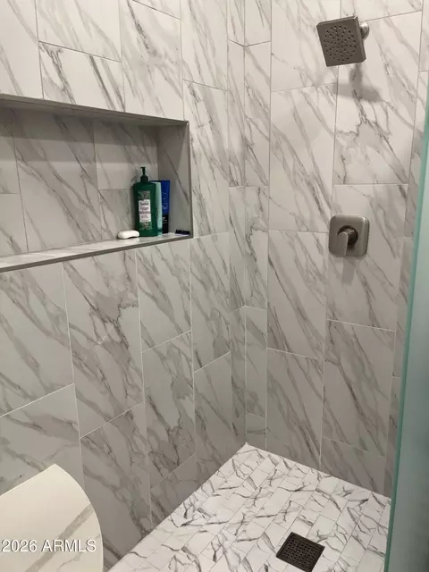 Bath - 7445 Eagle Crest Dr #1064, Mesa, AZ 85207 photo 9 of 11