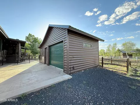 2334 Buffalo Loop N, Overgaard, AZ 85933 photo 17