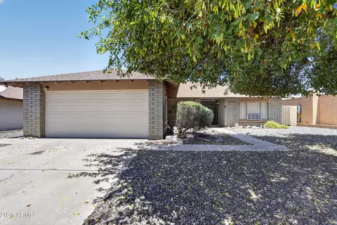 4610 W Laurie Ln, Glendale, AZ 85302