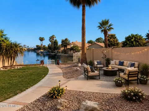 10934 W Poinsettia Dr, Avondale, AZ 85392
