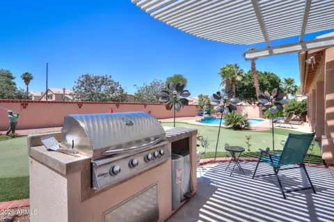 Exterior - 821 W Rawhide Ave, Gilbert, AZ 85233 photo 4 of 13