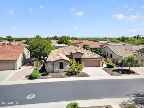 View/Area - 4744 E Carob Dr, Gilbert, AZ 85298 photo 2 of 15