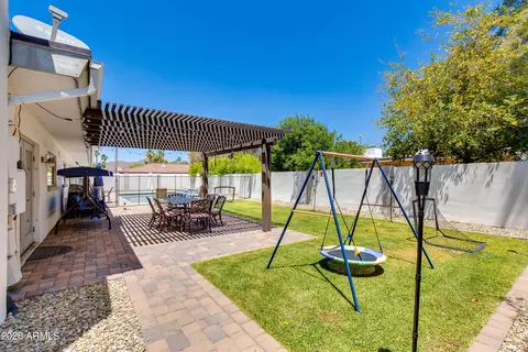 Exterior - 8219 N 3rd Ave, Phoenix, AZ 85021 photo 4 of 11