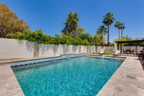 Exterior - 8219 N 3rd Ave, Phoenix, AZ 85021 photo 9 of 11