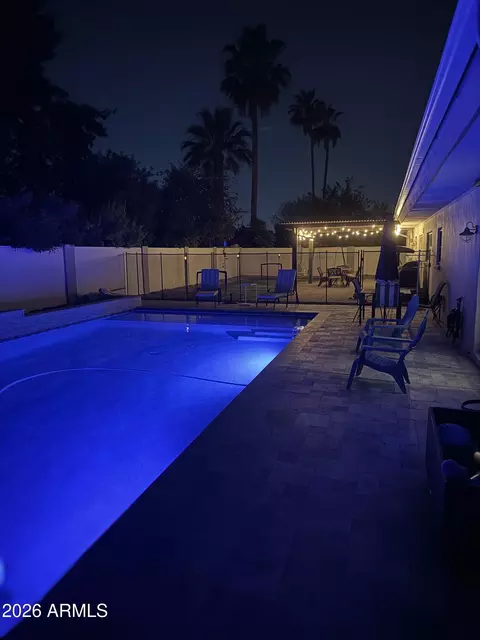 Exterior - 8219 N 3rd Ave, Phoenix, AZ 85021 photo 2 of 11