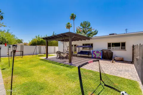 Exterior - 8219 N 3rd Ave, Phoenix, AZ 85021 photo 6 of 11