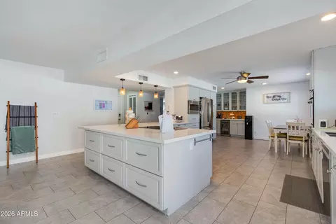Kitchen - 8219 N 3rd Ave, Phoenix, AZ 85021 photo 6 of 7