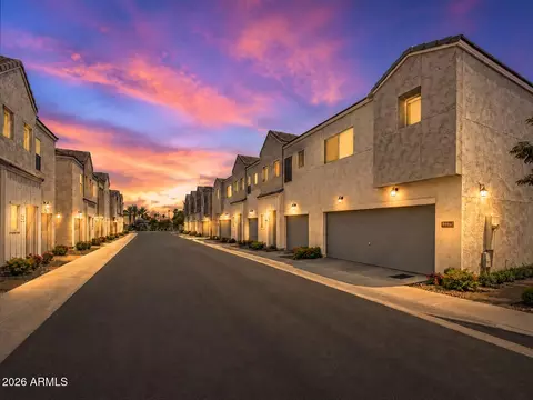2275 W Harmont Dr, Phoenix, AZ 85021