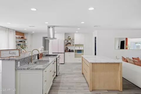Kitchen - 6128 N 16th Pl, Phoenix, AZ 85016 photo 1 of 5