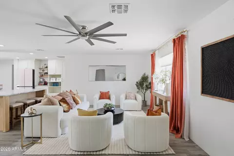 Living - 6128 N 16th Pl, Phoenix, AZ 85016 photo 1 of 3