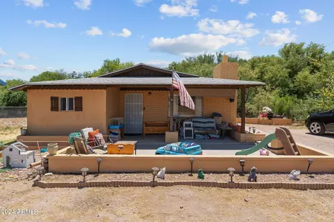 331 W Center St, Wickenburg, AZ 85390