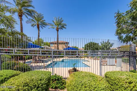 Exterior - 3959 E Pollack St, Phoenix, AZ 85042 photo 7 of 7